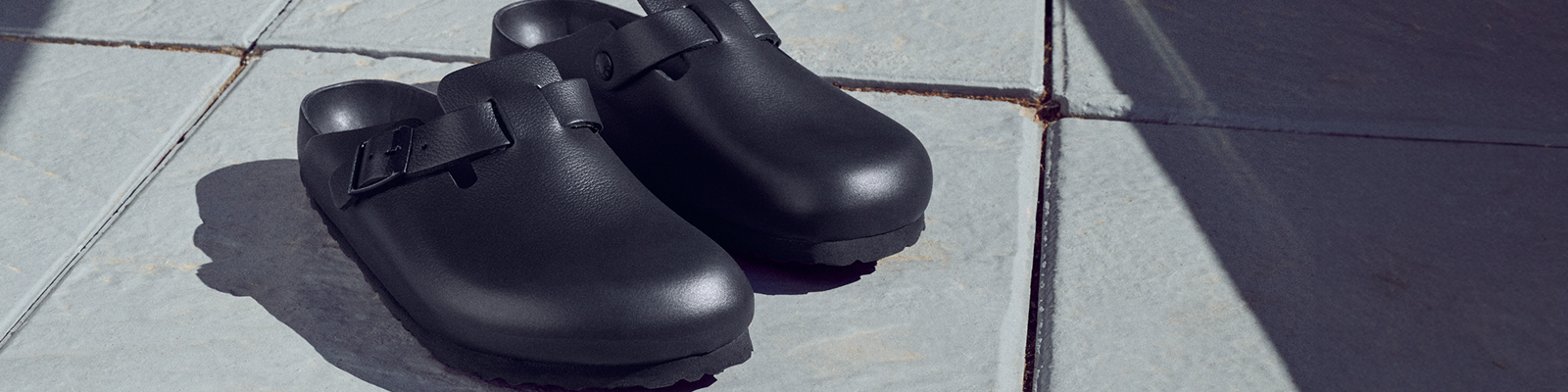 Boston Exquisite black