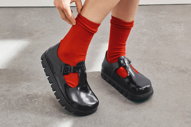 BIRKENSTOCK 定番モデル ジューン 本革 メリージェーン ストラップ BIRKENSTOCK 定番モデル ジューン 本革 メリージェーン ストラップ