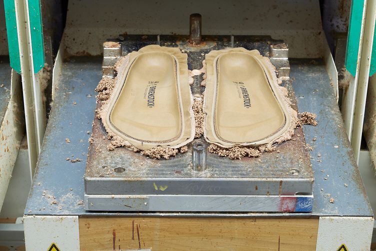 Moulding and baking the Footbed 