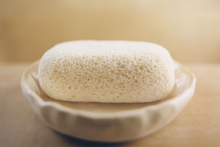 how to use a pumice stone