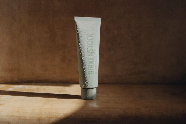 how to use a pumice stone