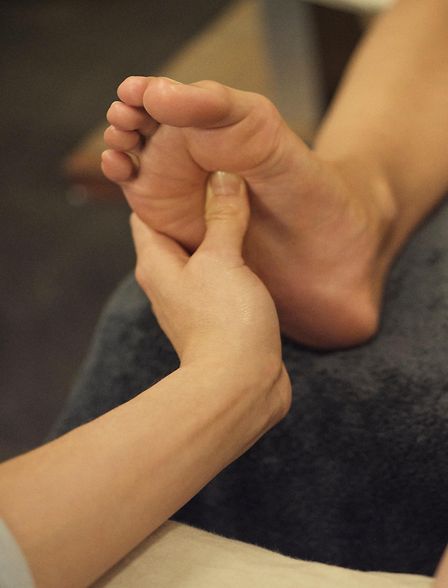 reflexology for the stomach