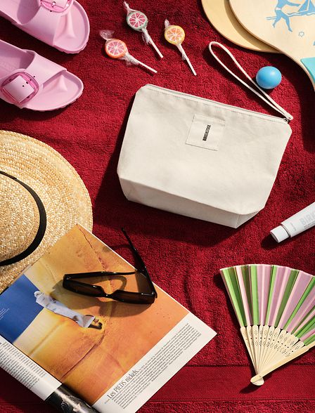 essentials for a beach vacation