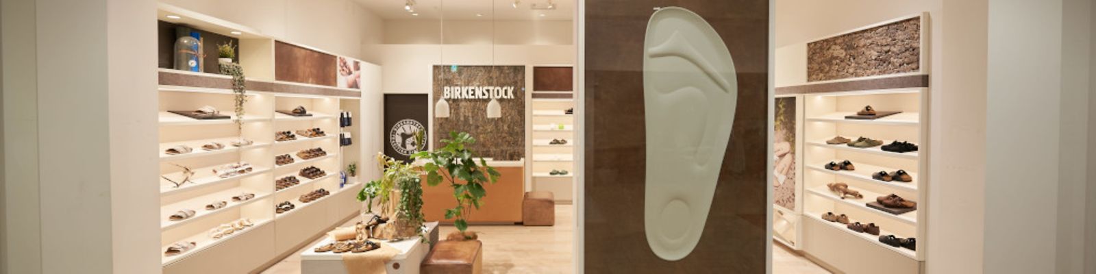 BIRKENSTOCKテラスモール湘南