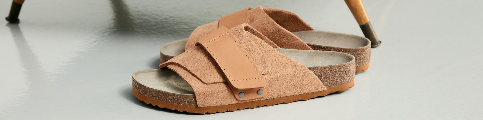 one strap mens sandals