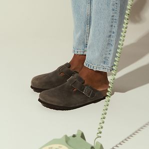Clogs